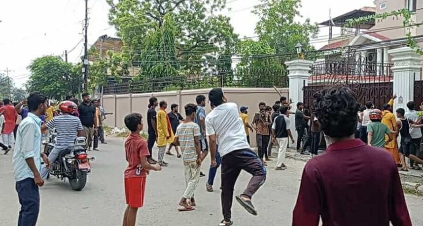 जेनजी प्रदर्शनमा कारागार तोडेर भागेका ८ हजार कैदीबन्दी अझै फरार