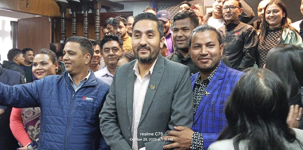 अब नेपालमा सामाजिक सञ्जाल बन्द हुँदैन : सञ्चारमन्त्री खरेल