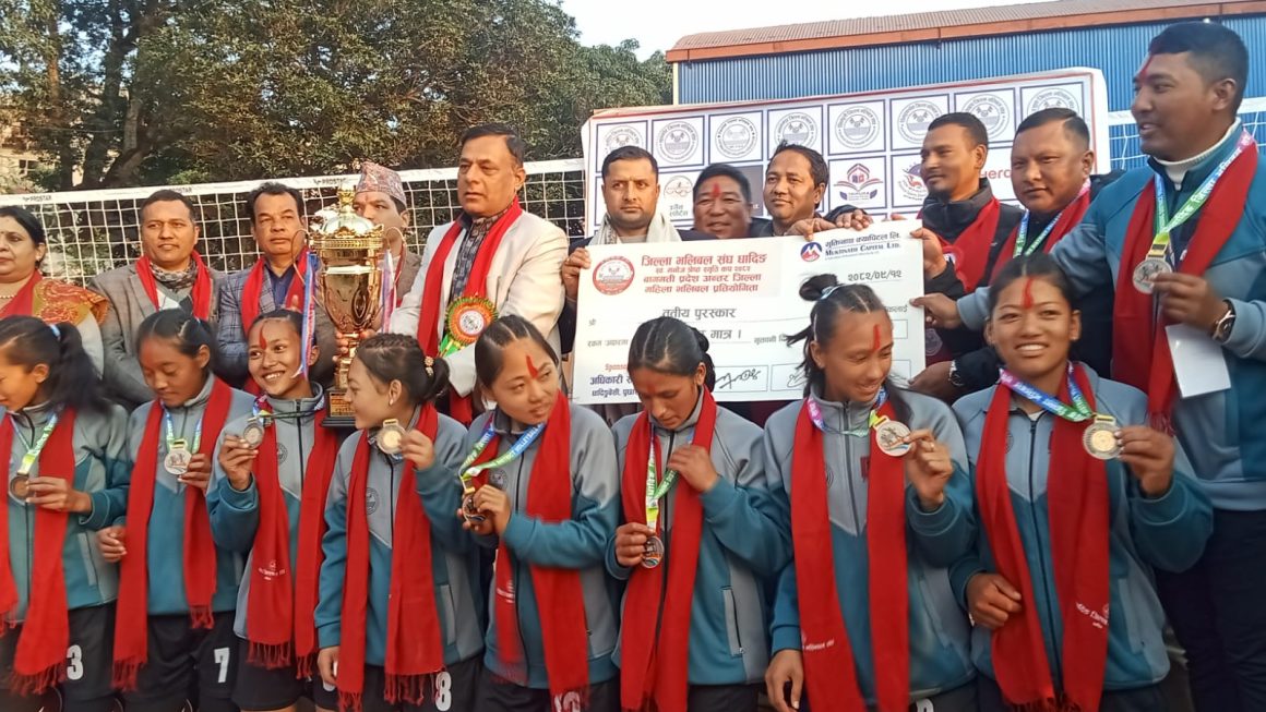 धादिङले स्व. मनोज श्रेष्ठ स्मृति कप महिला भलिबलको उपाधि जित्यो