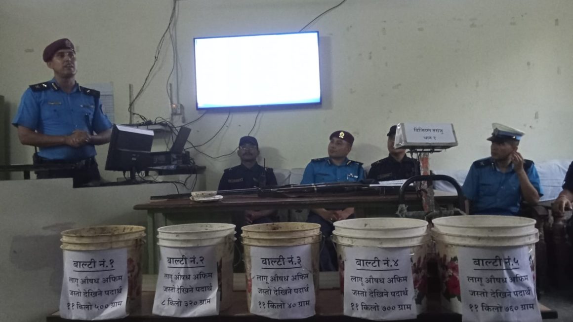 धादिङमा ५१ किलोभन्दा बढी अफिमसहित एक जना पक्राउ